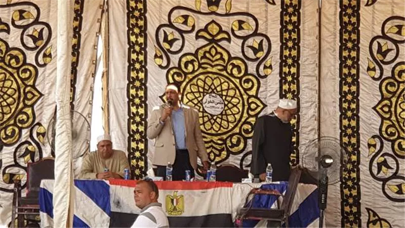 بالصور .. النائب احمد مصطفى عبد الواحد وقيادات أمن الفيوم ينجحون فى إنهاء خصومة ثأرية