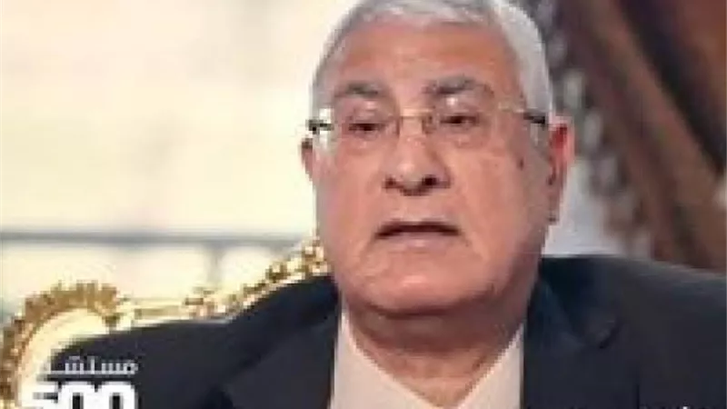 ظهور المستشار عدلى منصور فى اعلان تليفزيونى فى رمضان
