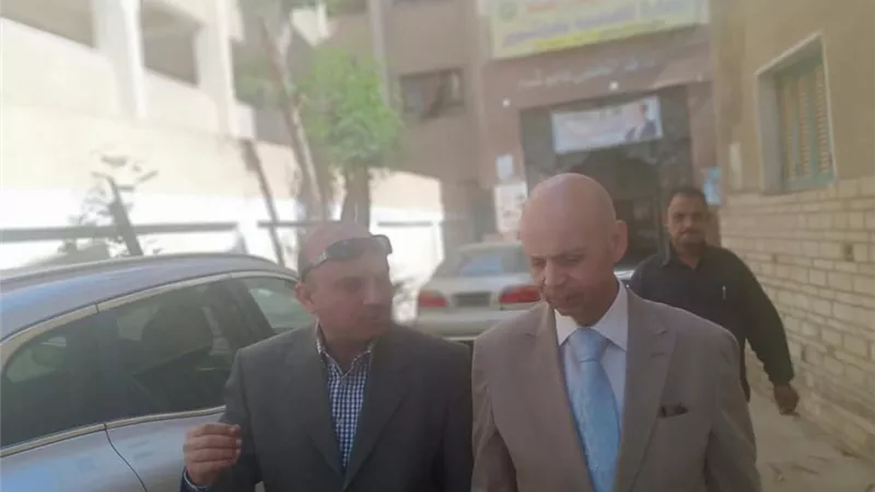 وكيل وزارة الصحة بالشرقية يتابع إنتشار فرق المبادرة بالمساجد الكبري