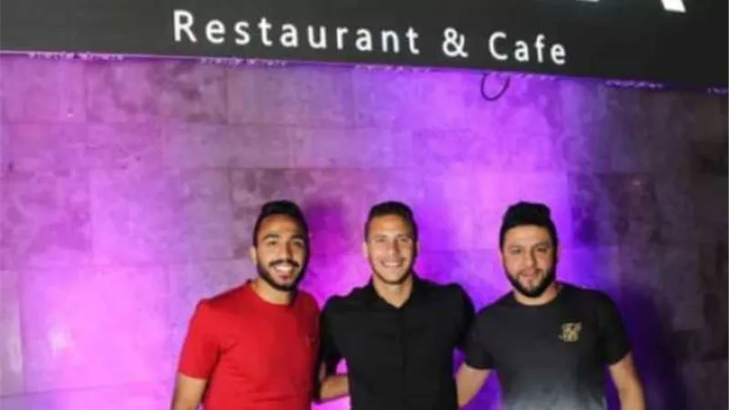 كهربا في كافيه نجم الاهلي