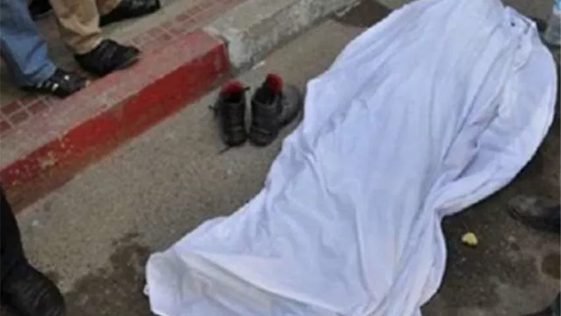 عاطل يهشم رأس عامل ويصيب أخر أثناء دفاعهم عن طفل بالخانكة