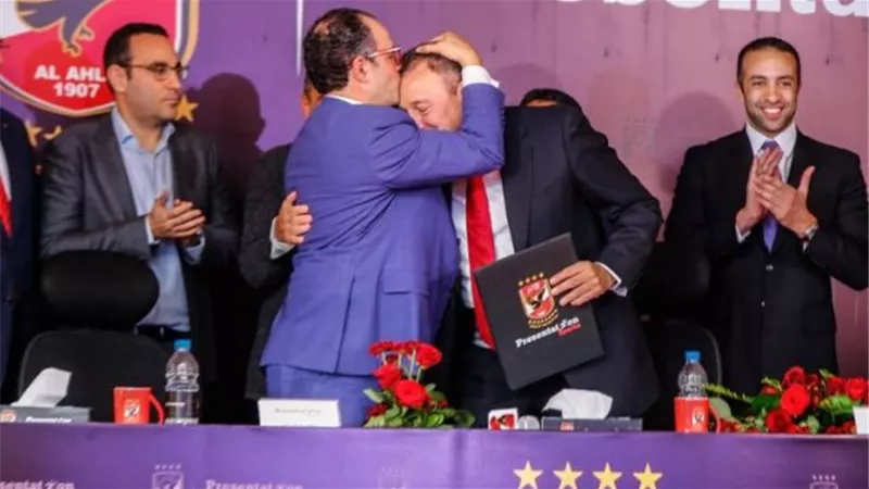 بعد حل أزمة المستحقات.. الأهلي يسمح لمندوبي برزنتيشن بدخول مبارياته