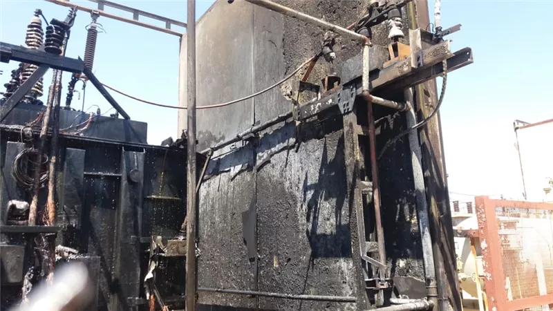 السيطرة على حريق هائل بمحول كهرباء داخل محطة النجاح بالبحيرة