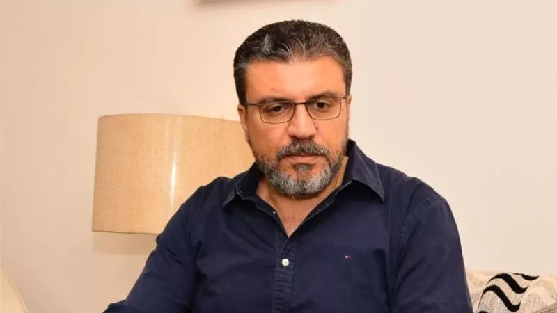 عمرو الليثي يهدي مشروع خياطة لمتصلة ببرنامج رمضان الخير بنجوم اف ام