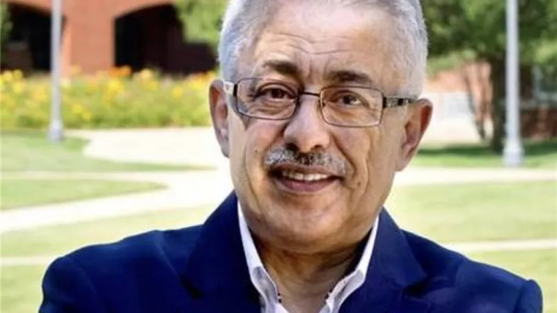 وزير التعليم يهنئ طلاب مدرسة كفر المنصورة الاعدادية التابعة لادارة غرب طنطا التعليمية
