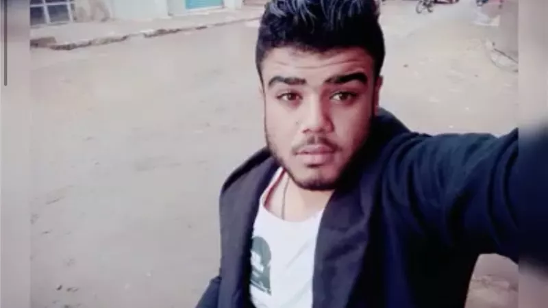 ننفرد بصورة الشاب فقيد المحلة الكبرى والذى لقى مصرعة على يد صديقة