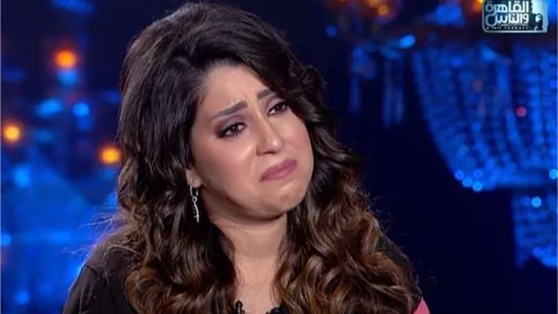 آيتن عامر: السبكى حرمنى من شهرتى.. وأعمالى معه قليلة