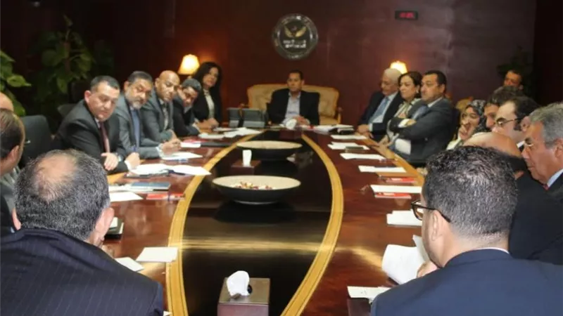 الرقابة المالية تجرى سلسلة لقاءات لمدّ الإطار القانونى لمزاولة نشاط التمويل فى مصر