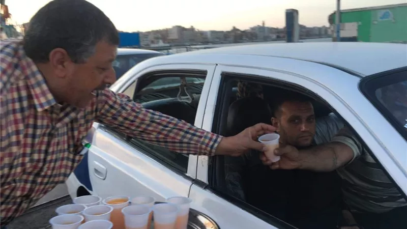 امانه المواطنة بحزب مستقبل وطن توزع العصائر على الصائمين ببورسعيد.. صور