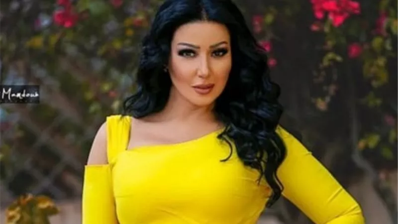 سمية الخشاب لبسمة وهبى: لا يشرفنى الظهور فى برنامجك