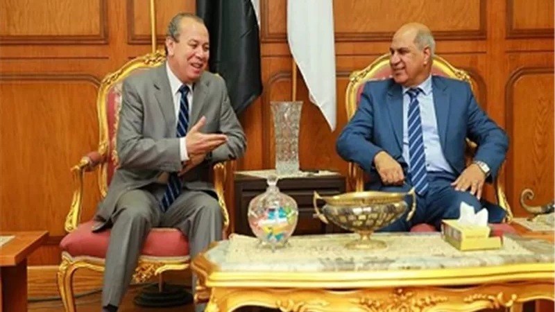 محافظ كفرالشيخ يهنئ القمرى لفوزه بلقب 