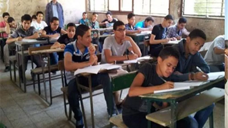 لاشكوى من اسئلة اللغة العربية باعدادية الشرقية