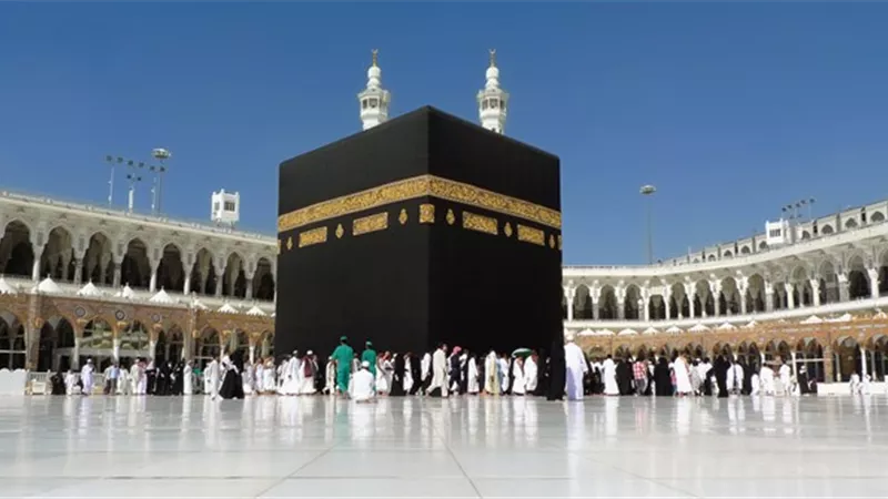 ما هو فضل أداء العُمرة فى