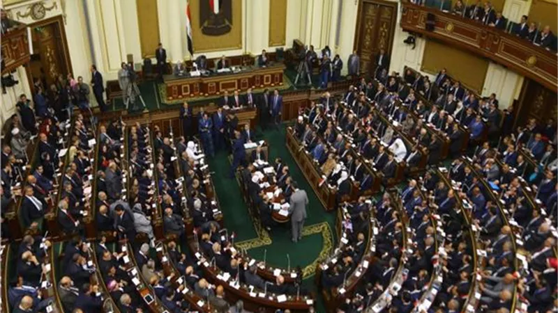 عبد العال يرفع اعمال الجلسة العامة للبرلمان