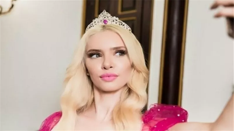 عايشة عثمان تكشف خلاف عمرو سعد مع المخرج خالد يوسف في برنامجها