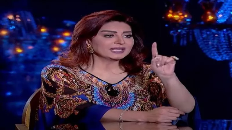 وفاء عامر تثير ازمة على السوشيال ميديا بسبب المشهد الساخن مع محمد رمضان ..فيديو