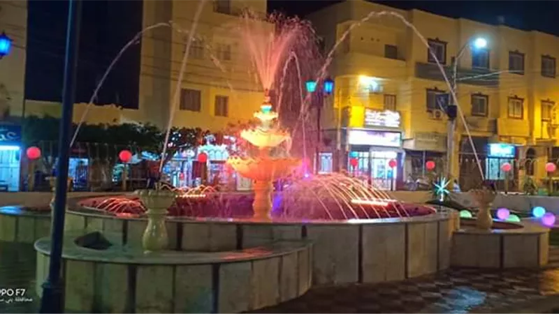 شاشة عرض بميدان الشبكه فى ببا