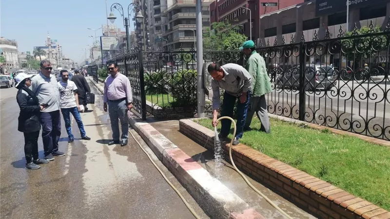 محافظ الغربية ٠٠شفط الأتربة وغسل الشوارع بعد الانتهاء من اعمال الرصف وخطه لتجميل طنطا بالصور