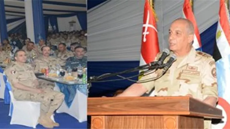 وزير الدفاع يلتقى مقاتلى الجيش الثالث وقوات شرق القناة لمكافحة الإرهاب