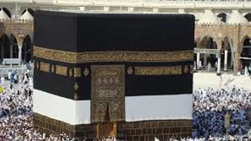 فتوى .. فضل العمرة فى رمضان