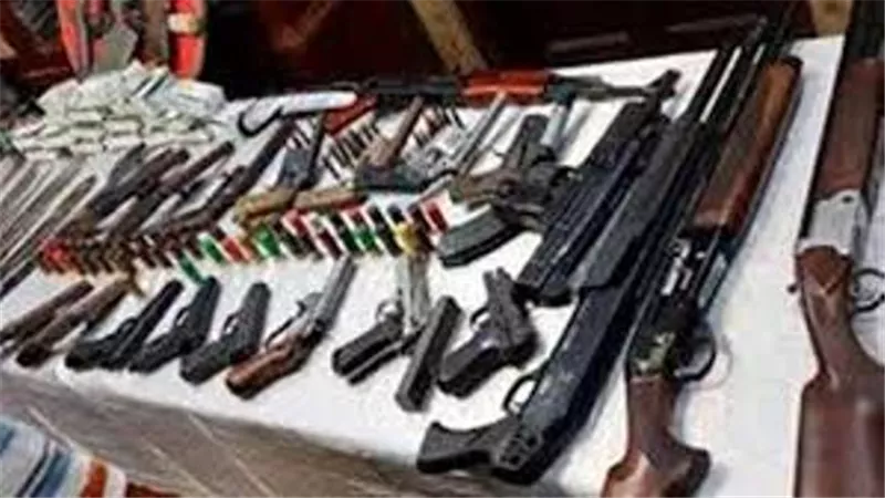 ضبط 23 قطعة سلاح و 2106 هاربا من تنفيذ أحكام بسوهاج