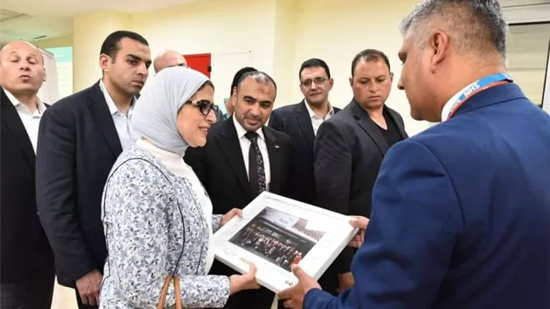 وزيرة الصحة: استقدام خبراء من اليابان لتدريب الفرق الطبية على رأس العمل خلال الأيام القليلة المقبلة