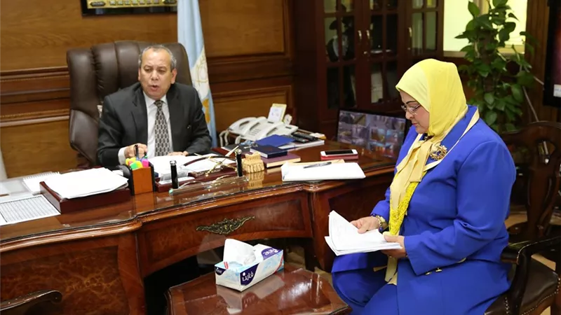 إستبعاد مدير ووكيل الإدارة التعليمية ببيلا من منصبهما وإحالتهما للتحقيق