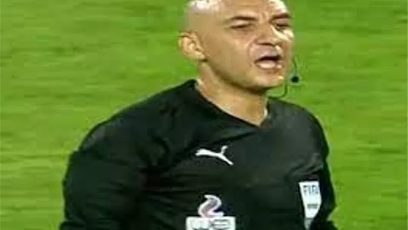 محمد عادل حكما لمباراة الاهلى والجونة فى الدورى غدا