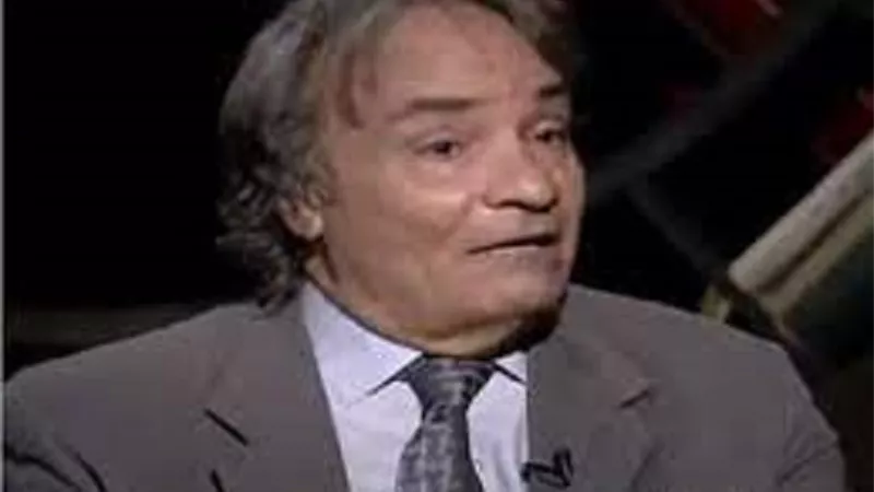 بعد خروجه من العمليات .. اخر تطورات الحالة الصحية لـ حمدى الوزير.. فيديو
