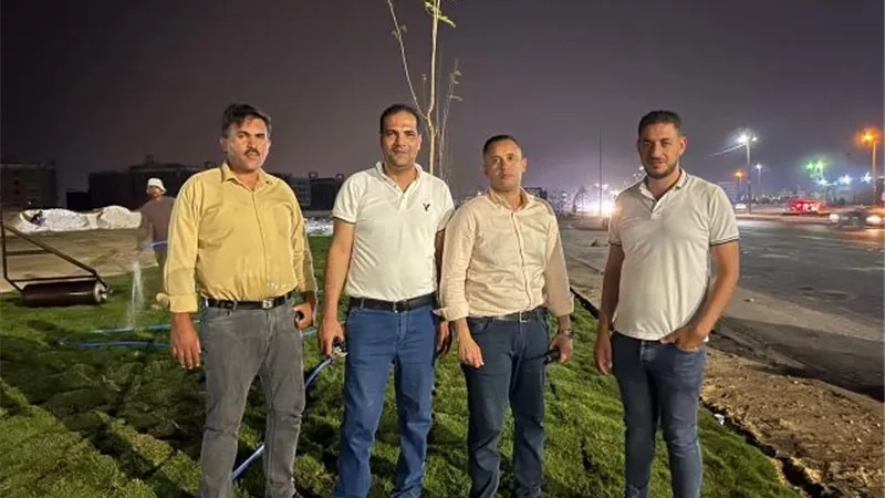 خلف الله: مدينة ١٥ مايو تستعيد جمالها بزراعة 1000 شجرة فى 30 يوم.. بالصور