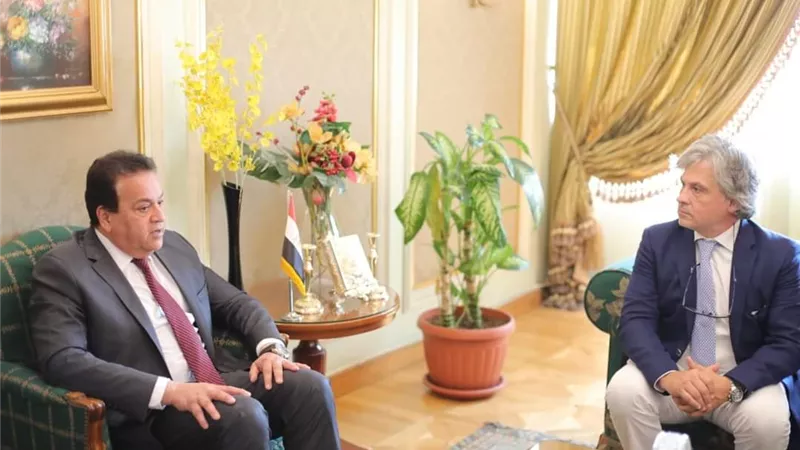 عبد الغفار: مصر تُنتج 80% من احتياجات السوق المحلي من الدواء