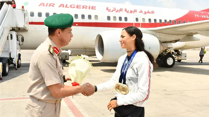 القوات المسلحة تستقبل البطلة بسنت حميدة صاحبة الإنجاز التاريخى بدورة ألعاب البحر المتوسط بالجزائر