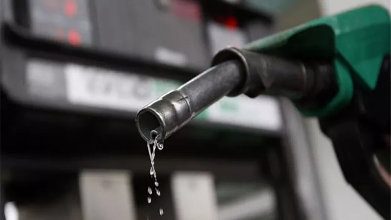 كازاخستان تمدد حظر تصدير المنتجات البترولية لمدة ستة أشهر