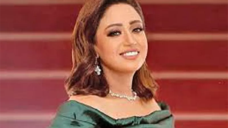تشيع جنازة والدة ريهام عبد الحكيم بعد صلاة الظهر بمسجد الحصرى