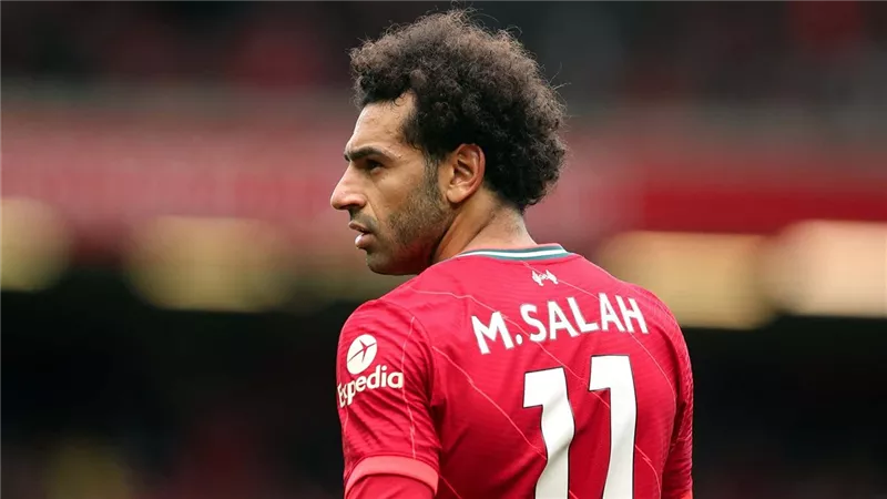 صفقة انتقال نجم ريال مدريد لليفربول مهددة بالفشل بسبب محمد صلاح