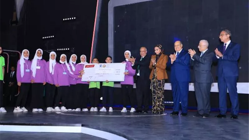 وزير التعليم ورئيس مجلس الشيوخ يشهدان احتفالية للطلاب الفائزين في التصفيات النهائية لمسابقة أوائل الطلبة