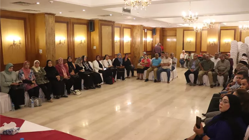 أنا مصرى تعقد أولى جلسات الحوار الوطنى .. فى قنا