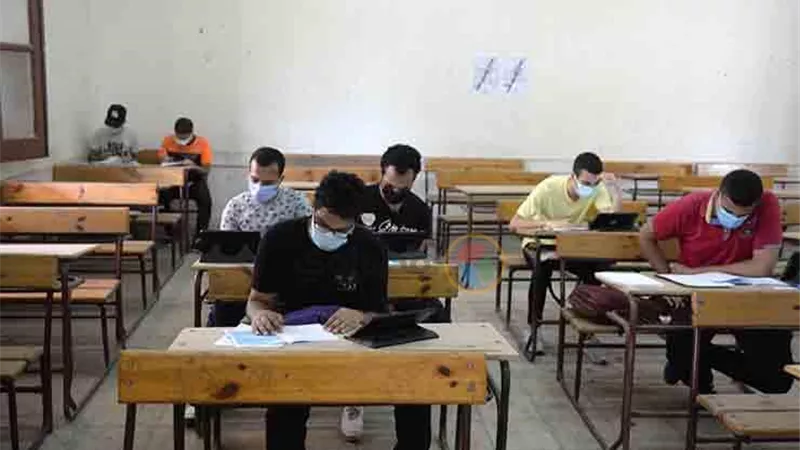 تداول اسئلة امتحان الانجليزى للثانوية العامة على جروبات الغش