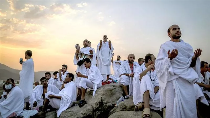 فضل يوم عرفة.. يكفر ذنوب سنتين
