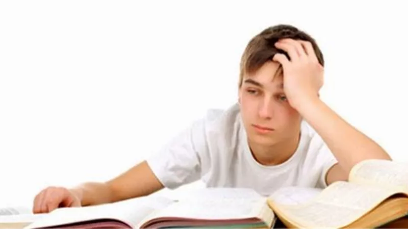 طبيبة تكشف سبب صعوبة استيعاب المعلومات الجديدة