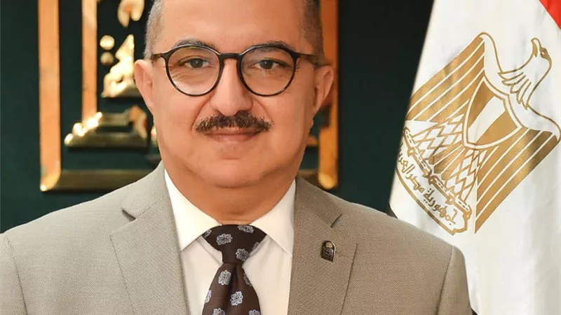 رئيس جامعة أسيوط يوافق على احتساب 90 يوم زيادة فى مكافأة الامتحانات المقررة لأعضاء هيئة التدريس