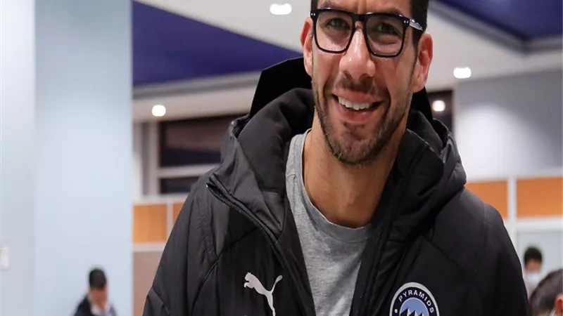 شريف إكرامي على رادار الزمالك