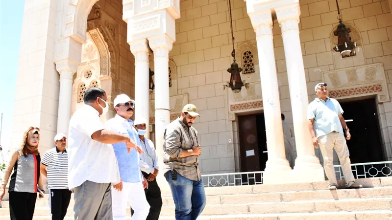 محافظ أسوان يتفقد تطوير مسجد بدرالطابية لتحويله لبانوراما جمالية..صور