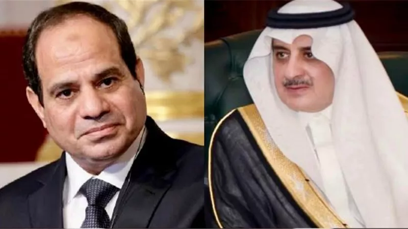 الرئيس السيسى يتلقى اتصالا هاتفيا من أمير منطقة تبوك للتهنئة بعيد الاضحى المبارك