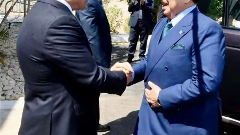 الرئيس السيسى يجرى اتصالاً هاتفياً بملك البحرين لتهنئته بعيد الأضحى المبارك