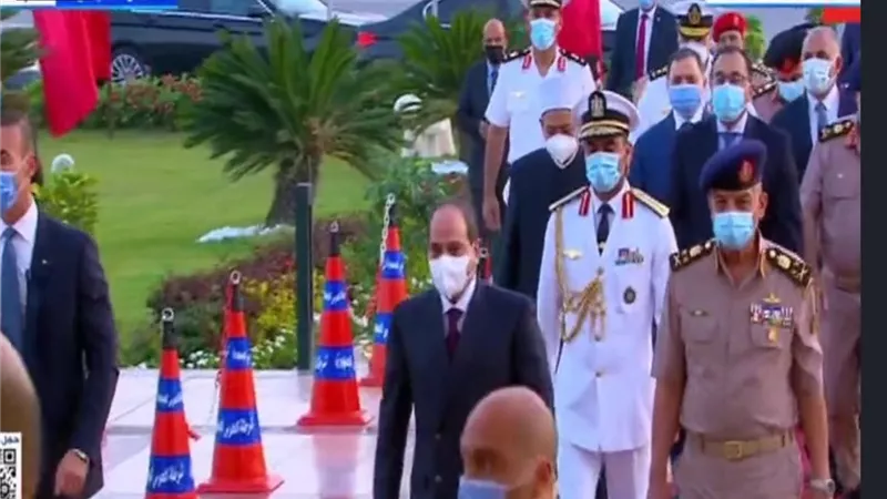 الرئيس السيسى يصل مسجد المشير طنطاوي لاداء صلاة عيد الاضحى المبارك