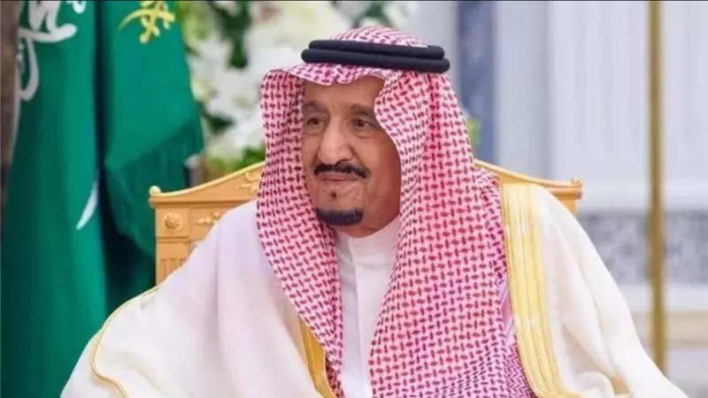 الملك سلمان مهنئاً المسلمين بعيد الأضحى: نفخر بشرف خدمة الحجاج