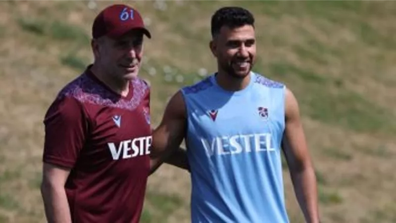 تريزيجيه يلحق بمعسكر طرابزون فى سلوفينيا استعدادا للموسم الجديد
