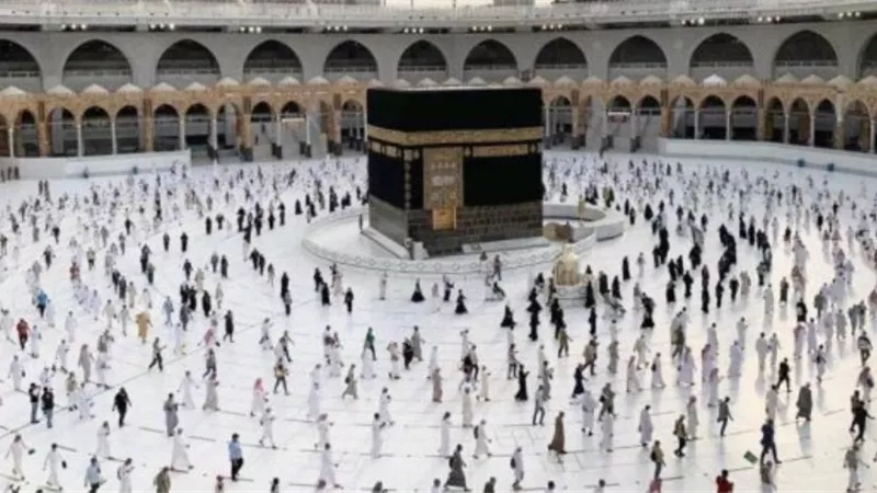 وزير الشئون الإسلامية السعودى يُعلن نجاح المرحلة الأولى من خطة الوزارة في الحج