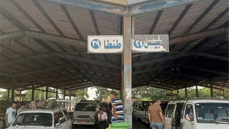رقابة مشددة على مواقف السيارات الإسماعيلية خلال العيد..صور